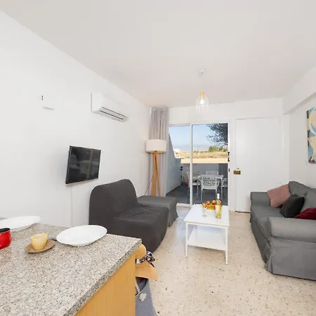 Bay Apartment